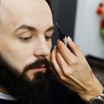 фиксирование бровей гелем
